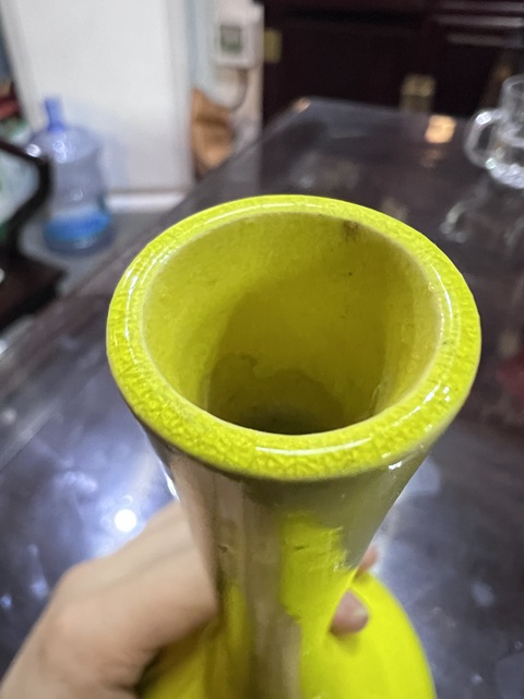 古玩陶瓷單色釉·黃釉檸檬黃釉長頸瓶拍賣,當前價格6800元