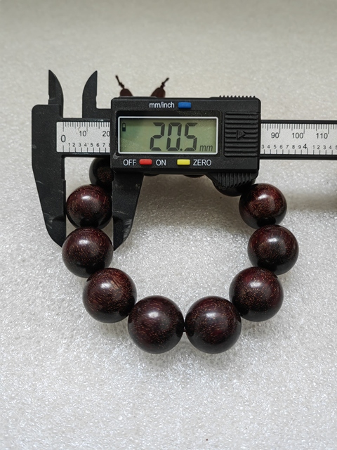 古玩雜項(xiàng)紫檀金星珠串拍賣，當(dāng)前價(jià)格298元