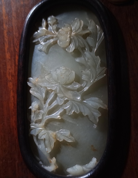 古玩玉器收藏級清代精工和田玉雕“花卉瓦佩”拍賣,當前價格25800元