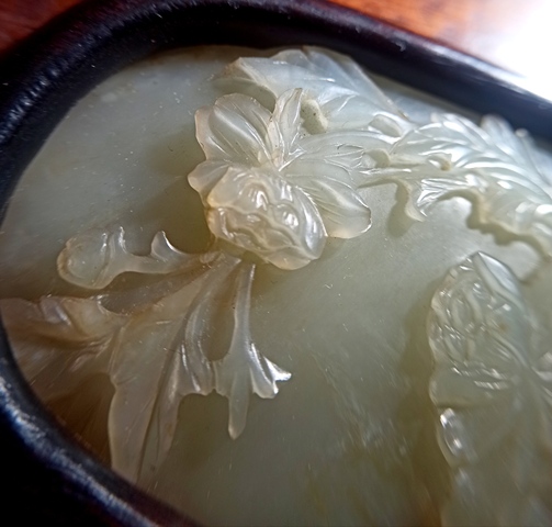 古玩玉器收藏級清代精工和田玉雕“花卉瓦佩”拍賣,當前價格25800元