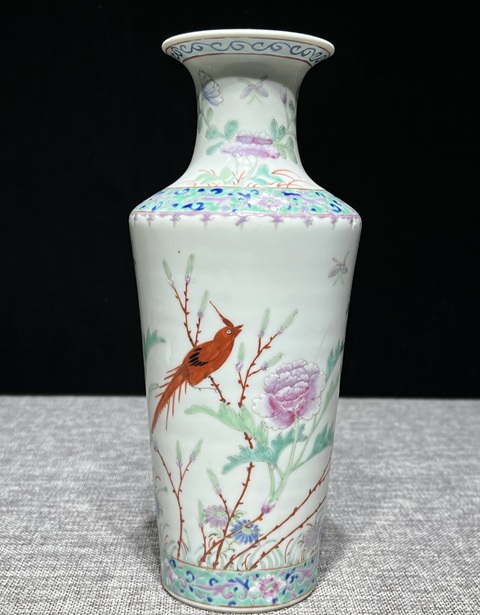 古玩陶瓷粉彩雉雞牡丹圖軟棒槌瓶真品鑒賞圖