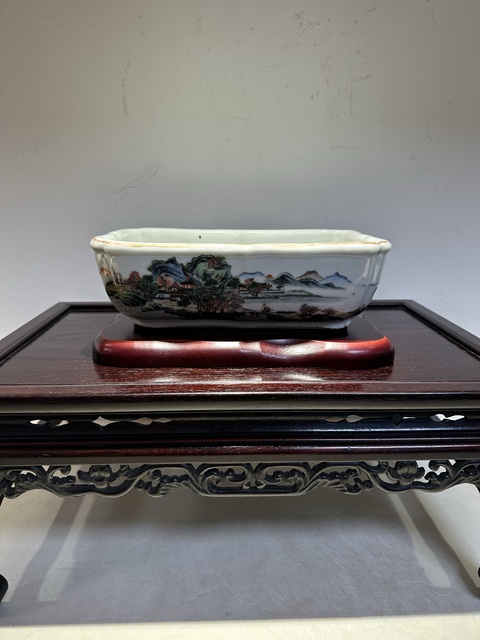 古玩陶瓷粉彩山水通景紋水仙盆真品鑒賞圖