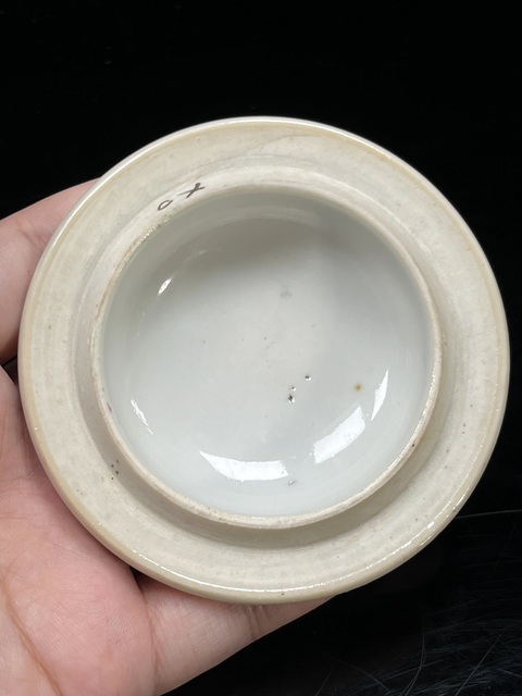古玩陶瓷粉彩蓋缸真品鑒賞圖