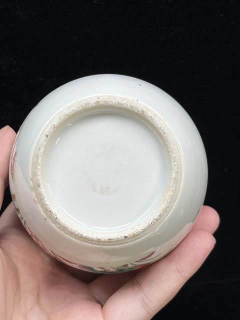 古玩陶瓷粉彩蓋缸真品鑒賞圖