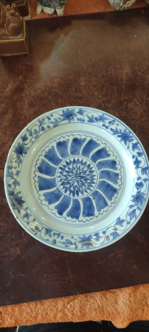 古玩陶瓷青花盤真品鑒賞圖