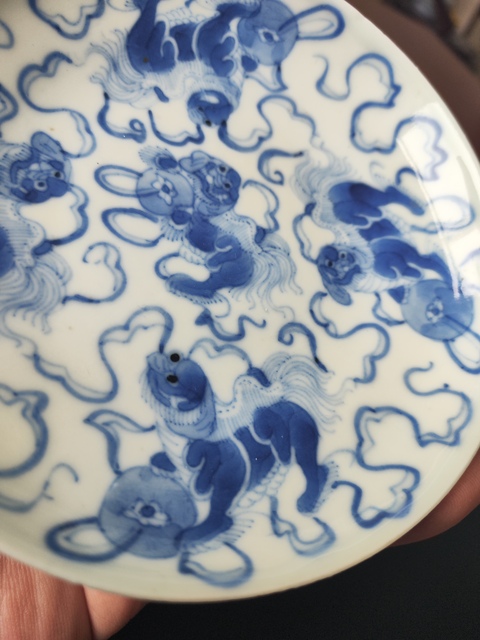 古玩陶瓷光緒·青花獅子繡球紋小盤 真品鑒賞圖