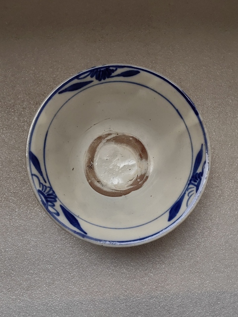 古玩陶瓷青花花卉紋斗笠碗拍賣,當(dāng)前價(jià)格298元