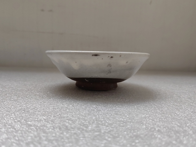 古玩陶瓷磁州窯白釉茶碗拍賣，當前價格480元