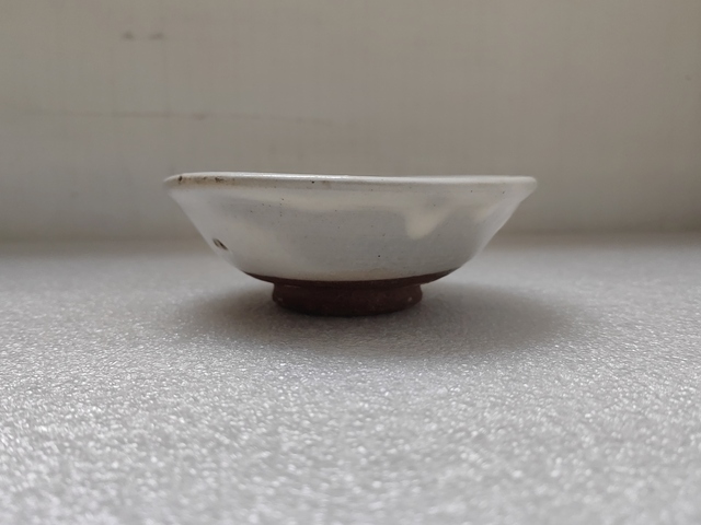 古玩陶瓷磁州窯白釉茶碗拍賣，當前價格480元
