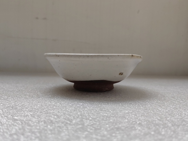 古玩陶瓷磁州窯白釉茶碗拍賣，當前價格480元