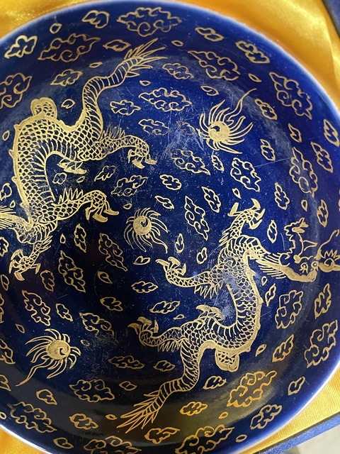 古玩陶瓷清代霽藍釉描金云龍趕珠紋盤拍賣，當前價格4500元