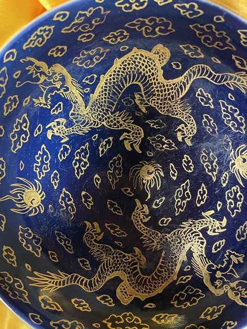 古玩陶瓷清代霽藍釉描金云龍趕珠紋盤拍賣，當前價格4500元