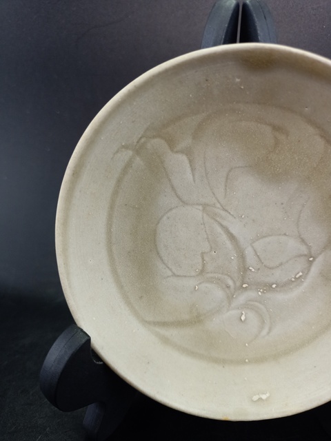 古玩陶瓷【館藏級(jí)精品】 宋代:米黃釉劃花洗【路份高,收藏價(jià)值好】拍賣,當(dāng)前價(jià)格0元