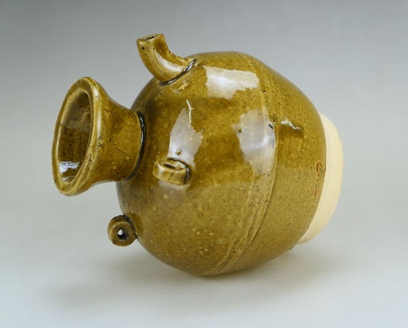 古玩陶瓷精品:明代茶葉末釉三系執(zhí)壺(1368年-1644年)拍賣,當(dāng)前價(jià)格468元