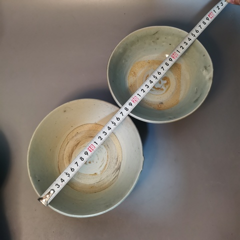 古玩陶瓷【龍泉】明代龍泉青瓷青花斗笠盞一對拍賣，當前價格290元
