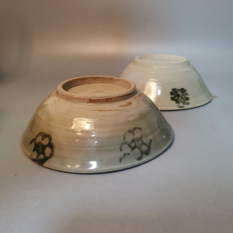 古玩陶瓷【龍泉】明代龍泉青瓷青花花卉紋斗笠碗拍賣,當前價格290元