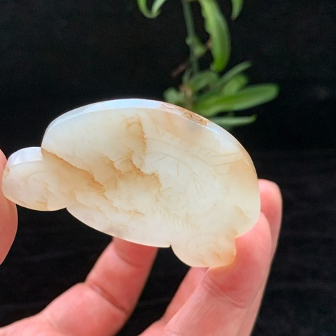 古玩玉器明清和田玉雕“虎面飾”拍賣，當前價格33000元
