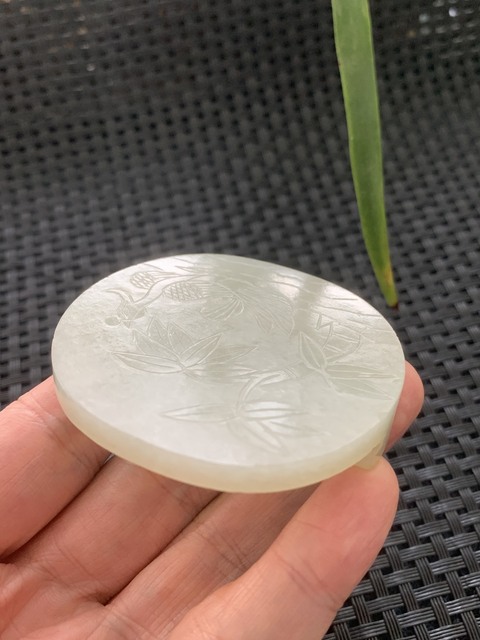 古玩玉器清代和田玉雕“鳳鳴在竹”帶扣拍賣，當前價格9900元