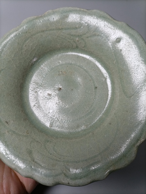 古玩陶瓷元末明初·龍泉青釉劃花紋花口盤拍賣，當前價格3699元