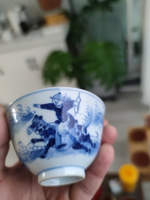古玩陶瓷 青花杯真品鑒賞圖