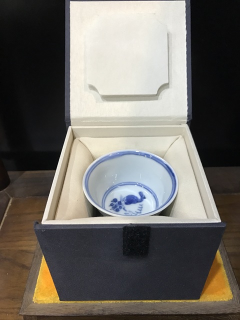 古玩陶瓷(已實物鑒真)清-康熙-松鼠葡萄紋青花-主人杯拍賣,當前價格826元