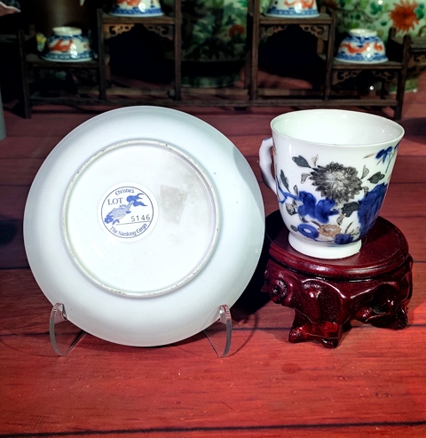 古玩陶瓷【佳士得精品放漏
】清早·南京號(hào)青花加彩竹石花卉紋杯碟一套拍賣，當(dāng)前價(jià)格5980元