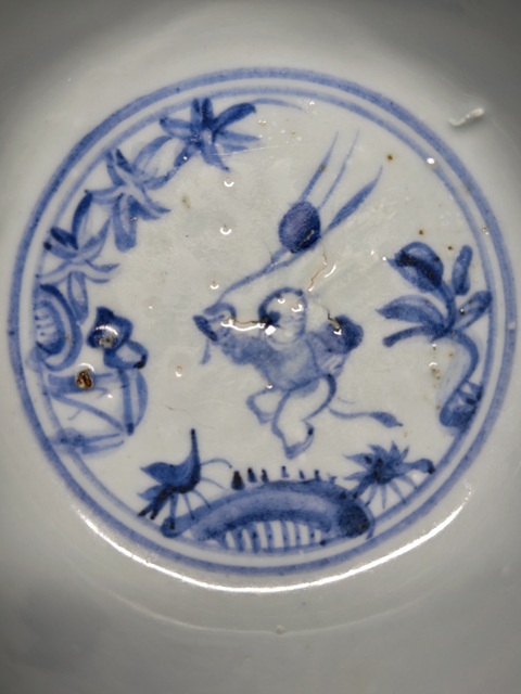 古玩陶瓷明中期青花嬰戲圖茶碗拍賣,當前價格7654元
