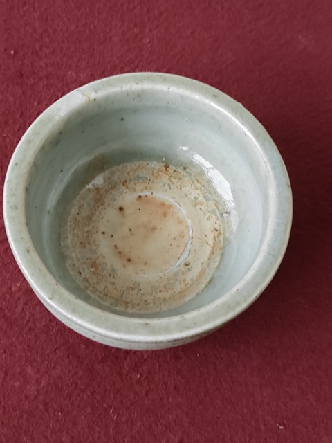 古玩陶瓷龍泉青瓷跳刀紋三足爐拍賣，當前價格2600元