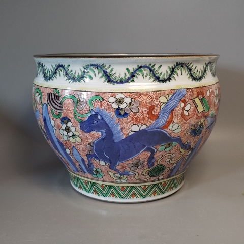 古玩陶瓷【精品的精品】清中晚期青花五彩飛馬案缸拍賣,當前價格58000元