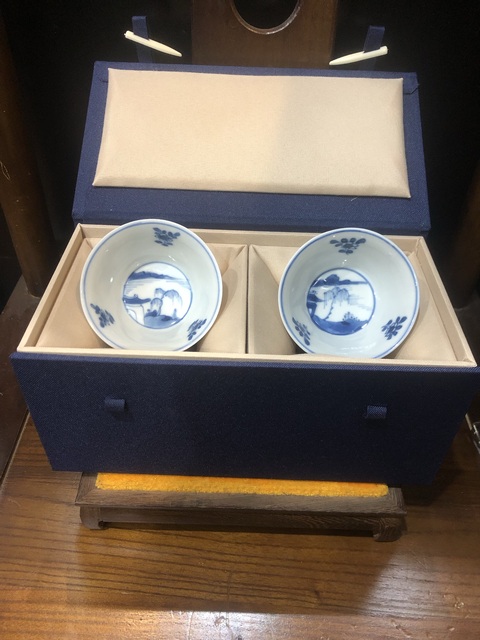 古玩陶瓷(精品品茗杯)清·康熙·訪友圖·青花品茗杯一對拍賣,當前價格2124元