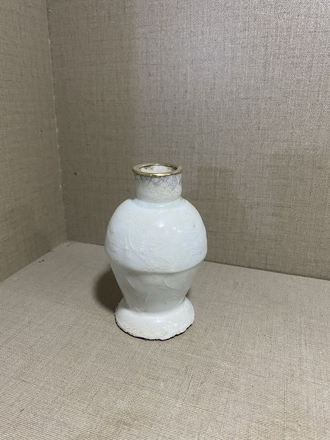 古玩陶瓷影青釉截口瓶拍賣，當(dāng)前價(jià)格580元
