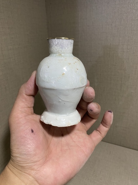 古玩陶瓷影青釉截口瓶拍賣，當(dāng)前價(jià)格580元