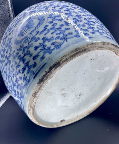 古玩陶瓷清·嘉慶 青花纏枝花卉紋蓋罐拍賣，當前價格2500元
