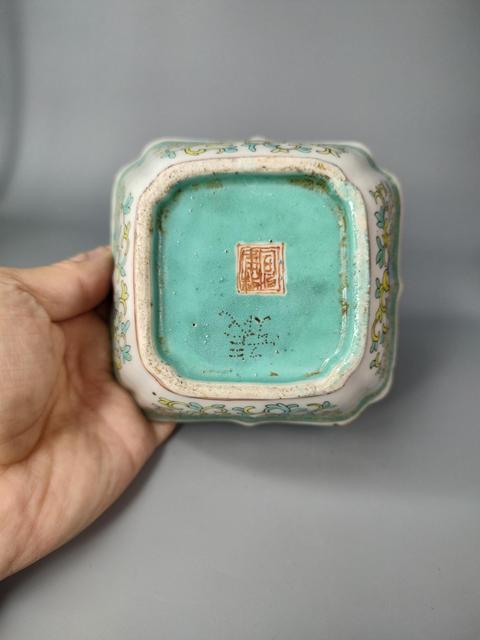 古玩陶瓷清同治粉彩倭角碗拍賣,當(dāng)前價(jià)格1688元