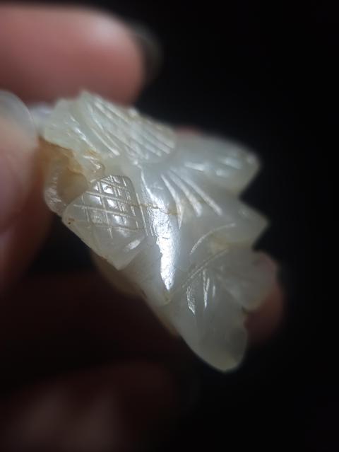 古玩玉器收藏級清代和田玉雕“漁翁得利”把件拍賣,當前價格28000元