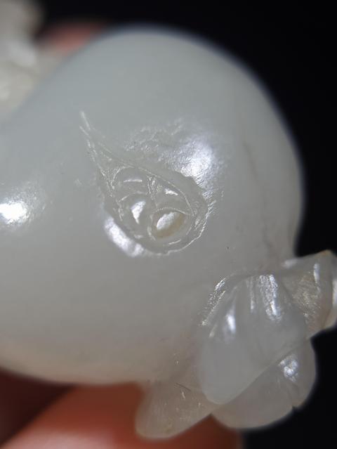 古玩玉器收藏級清代和田玉雕“多子多財(cái)”把件拍賣，當(dāng)前價(jià)格88000元