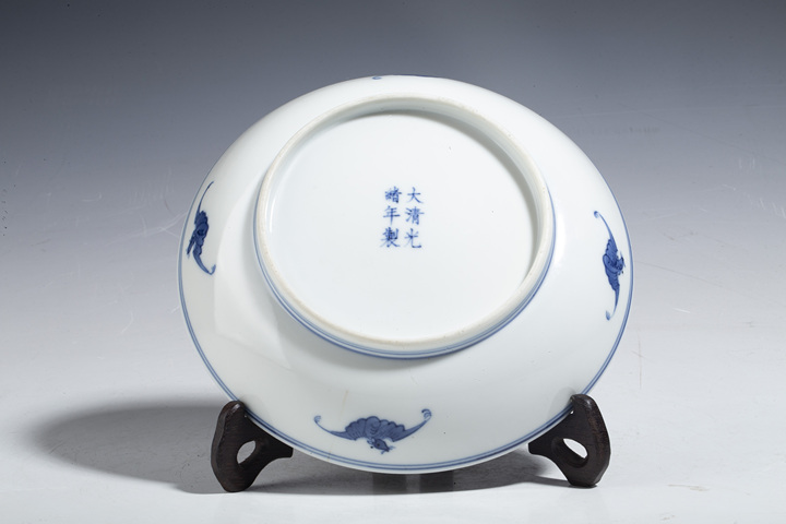 古玩陶瓷清光緒·青花礬紅洪福齊天紋盤（官）拍賣，當前價格30000元