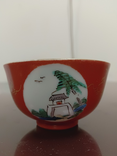 古玩陶瓷晚清**紅開窗粉彩山水茶圓拍賣,當前價格1200元