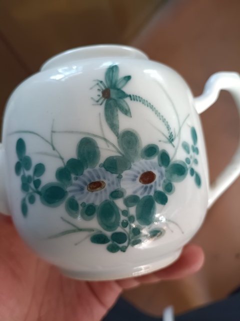 古玩陶瓷蜻蜓花卉紋執壺拍賣，當前價格385元