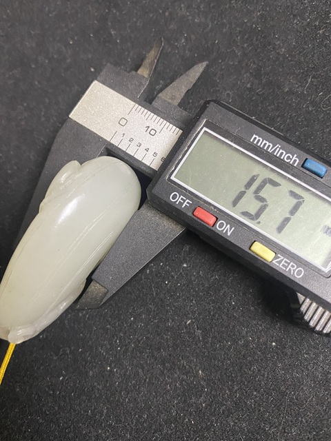 古玩玉器和田玉雕“瓜果墜”拍賣,當前價格980元