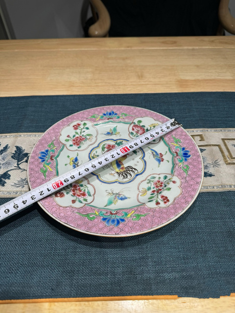 古玩陶瓷清·雍正開窗室上大吉粉彩盤拍賣，當(dāng)前價格2300元