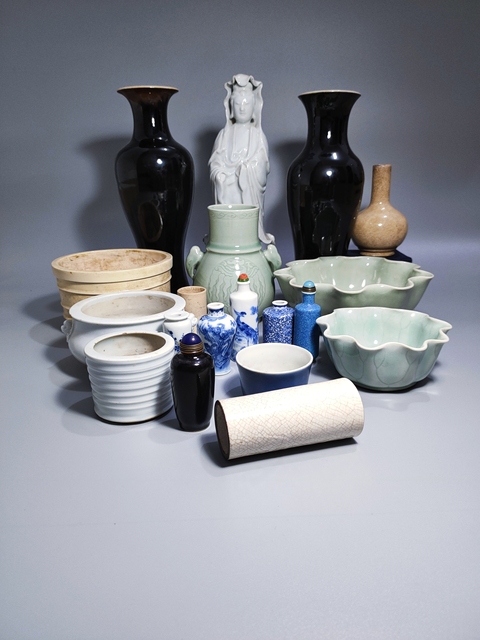 古玩陶瓷不玩了,處理瓷器拍賣,當(dāng)前價(jià)格1000元