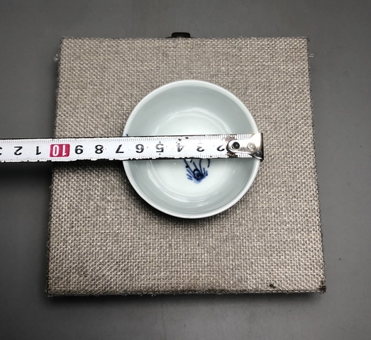 古玩陶瓷清康熙,青花洞石花卉紋杯拍賣,當前價格3000元