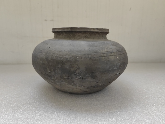古玩陶瓷灰陶罐拍賣，當(dāng)前價格850元