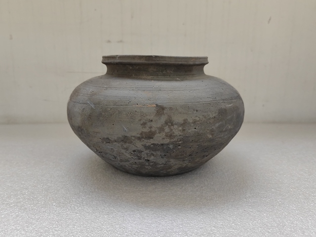 古玩陶瓷灰陶罐拍賣，當(dāng)前價格850元