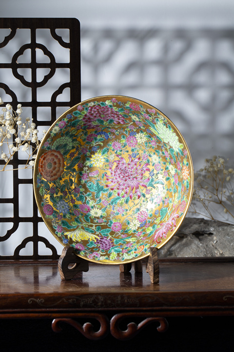 古玩陶瓷創匯?金地粉彩百花不落地紋大碗拍賣，當前價格2500元