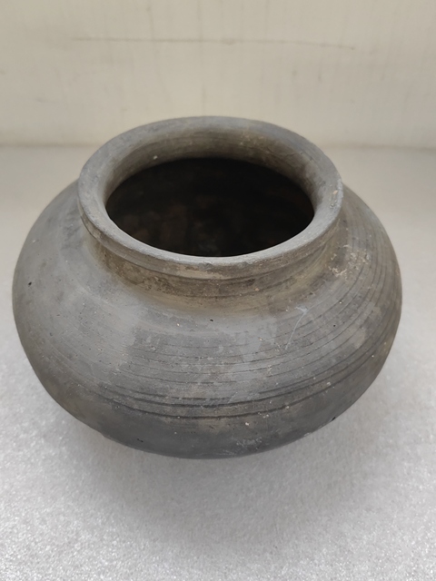 古玩陶瓷灰陶罐拍賣，當(dāng)前價格850元