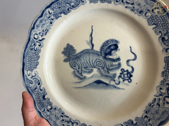 古玩陶瓷獅紋青花盤拍賣，當前價格3500元