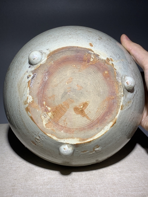 古玩陶瓷明代龍泉三乳足缽式香爐拍賣，當前價格958元