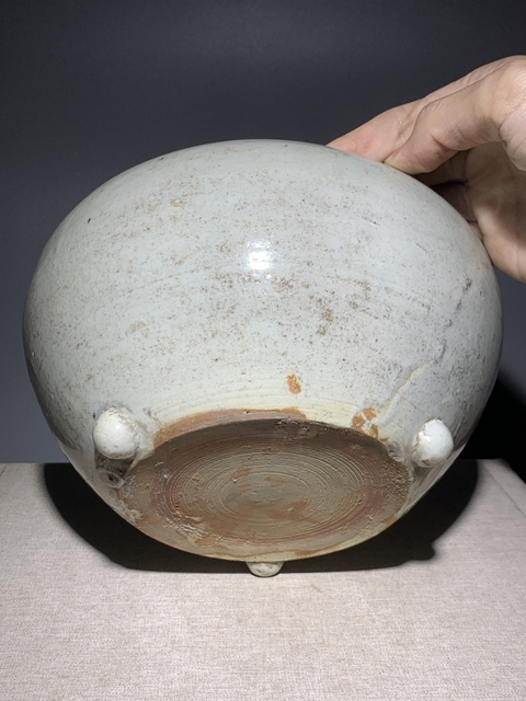 古玩陶瓷明代龍泉三乳足缽式香爐拍賣，當前價格958元